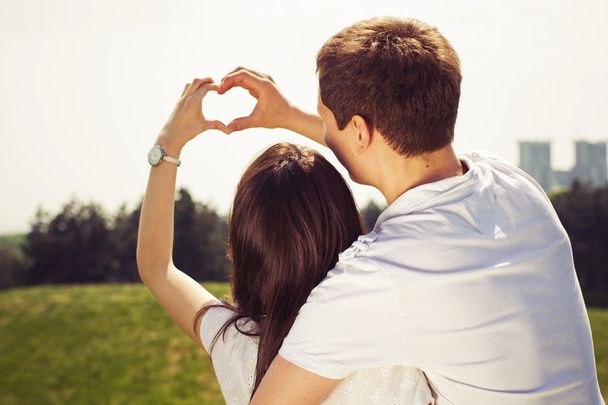 رابطه عاطفی - آموزش روابط زناشویی -شناخت مردان و زنان - عشق محبت - روانشناسی مهارت‌های ارتباطی دختران و پسران