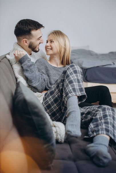 ازدواج -مهارت رابطه زناشویی-عشق - روابط عاطفی