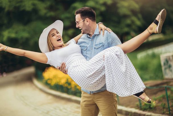 بهبود روابط زناشویی