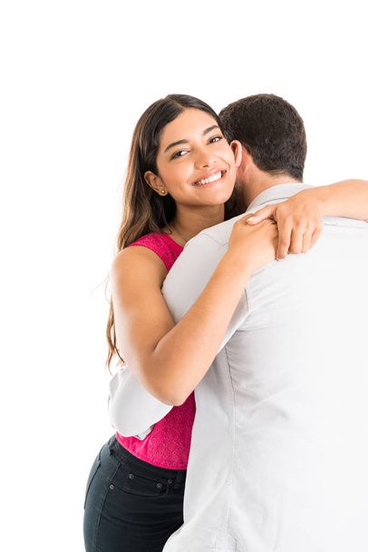 رابطه عاطفی - آموزش روابط زناشویی -شناخت مردان و زنان - عشق محبت - روانشناسی مهارت‌های ارتباطی دختران و پسران