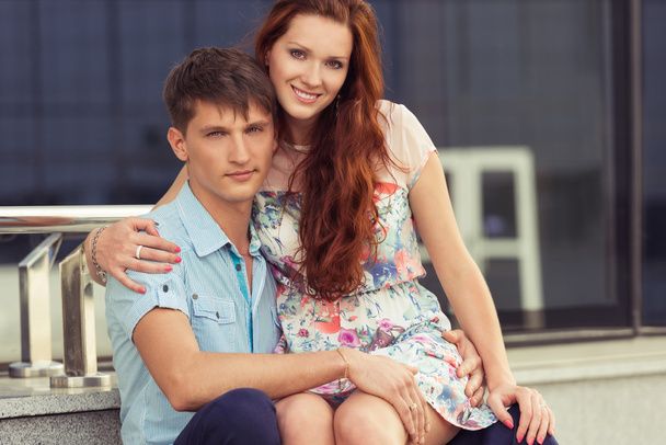 رابطه عاطفی - آموزش روابط زناشویی -شناخت مردان و زنان - عشق محبت - روانشناسی مهارت‌های ارتباطی دختران و پسران