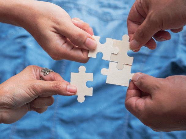 عکس مربوط به مطالب آموزشی که نکته‌ها، تکنیک‌ها، ترفندها و تجربه ها را ارائه می کند